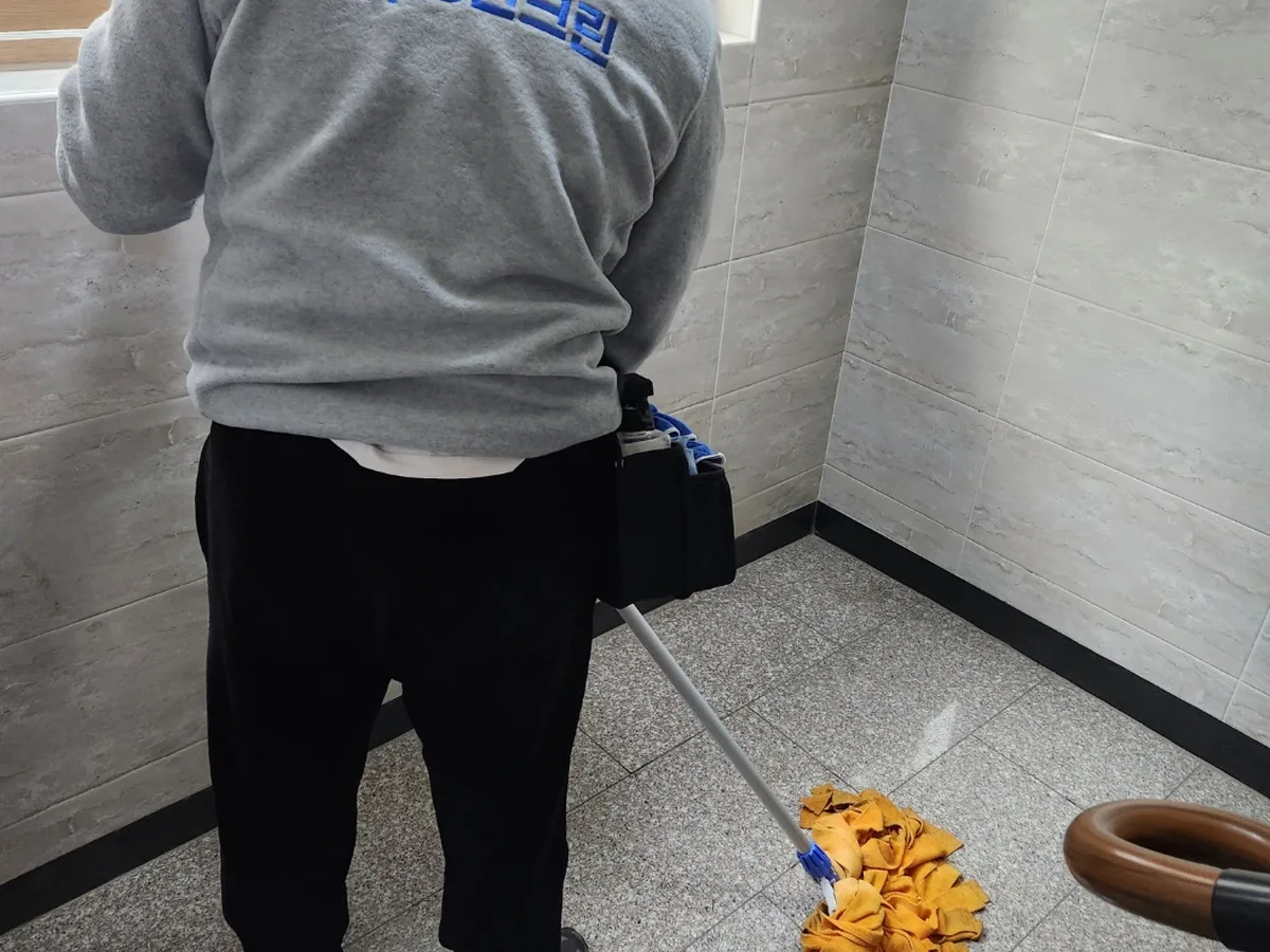세종시 가람동 건물 복도·대기 동선 야간 위생청소 사례 - 행진크린