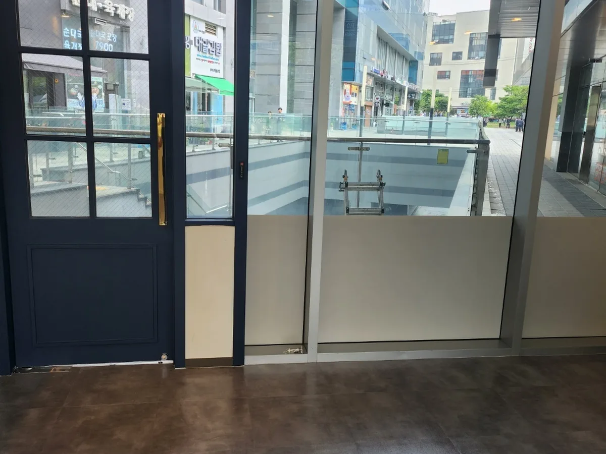 세종시 산울동 점포 카운터 검사실 위생청소 사례 - 행진크린