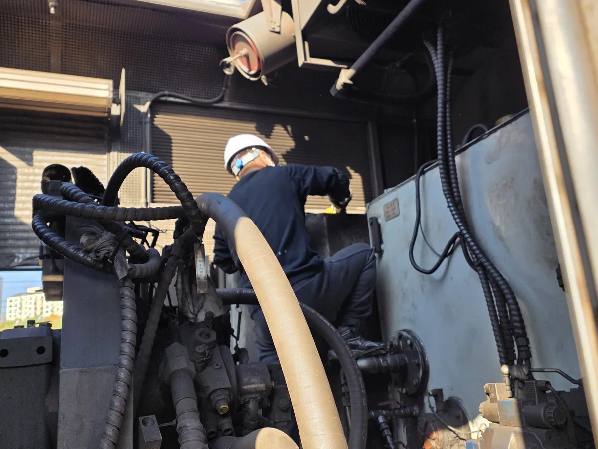 세종시 소정면 건물 화재 잔해 복구 바닥 위생청소 사례 - 행진크린