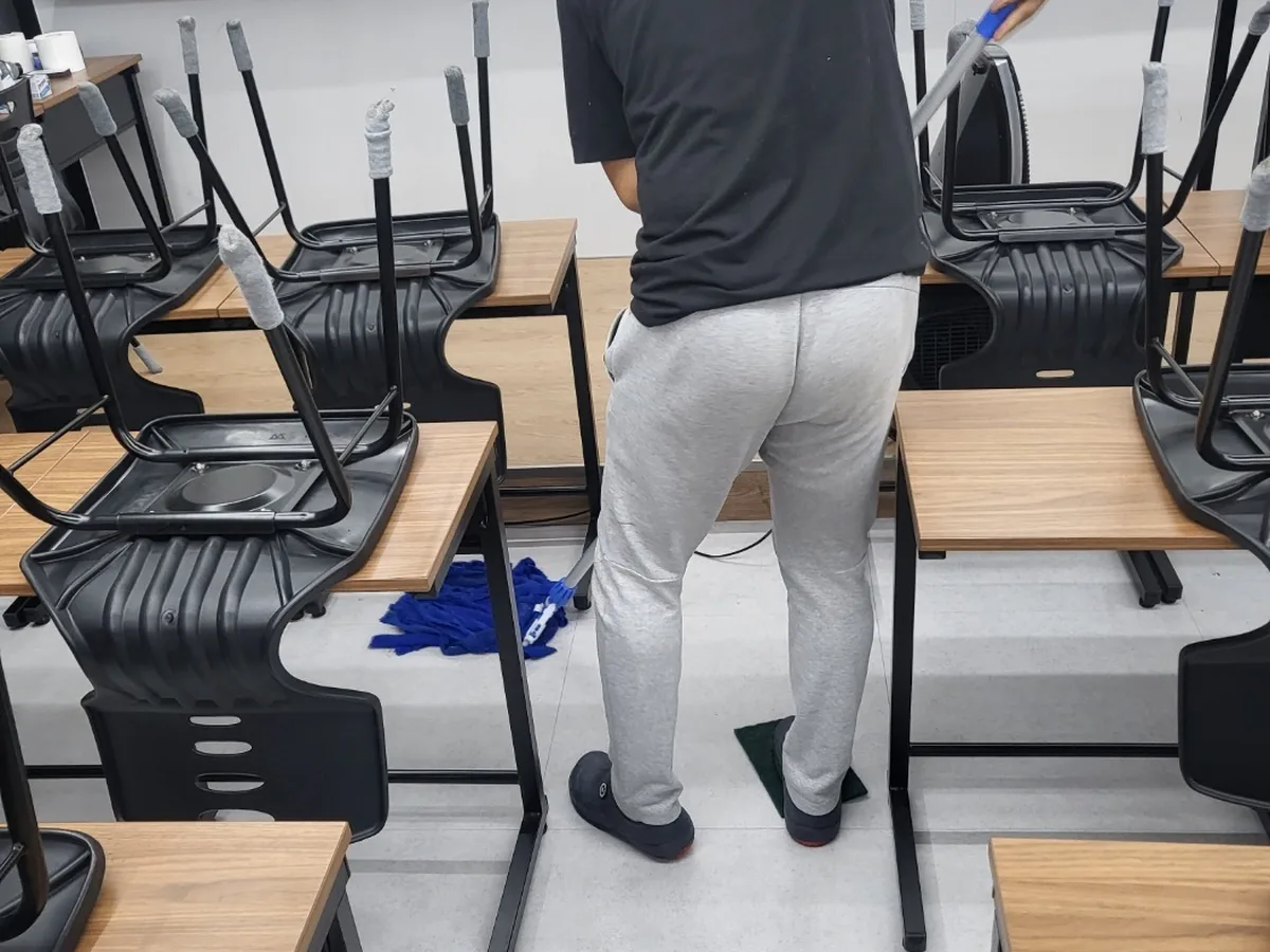 세종시 소정면 사업장 로비·응접실 바닥 위생청소 사례 - 행진크린